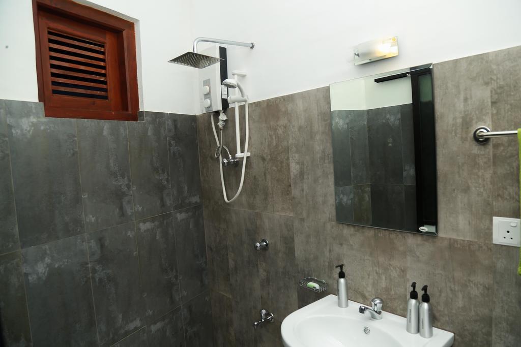 Four Season Guest House Tangalle Dış mekan fotoğraf